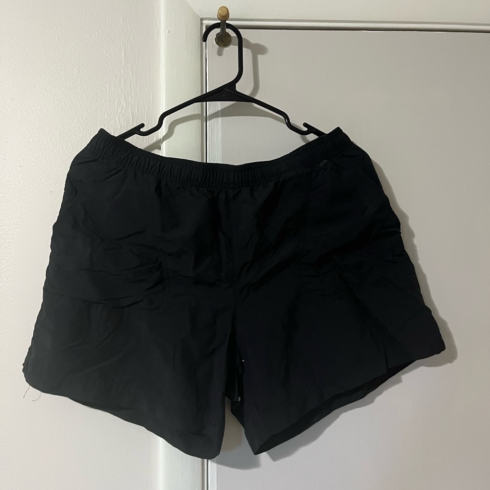 Black Women's Columbia Hiking Shorts